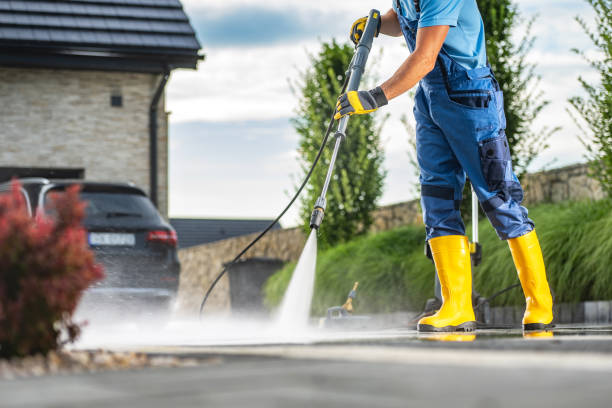 Professional Pressure Washing in Fussels Corner, FL